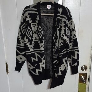LuLaRoe Women's Cardigan Sweater Black/White Southwest Design Cozy Soft Sz M EUC